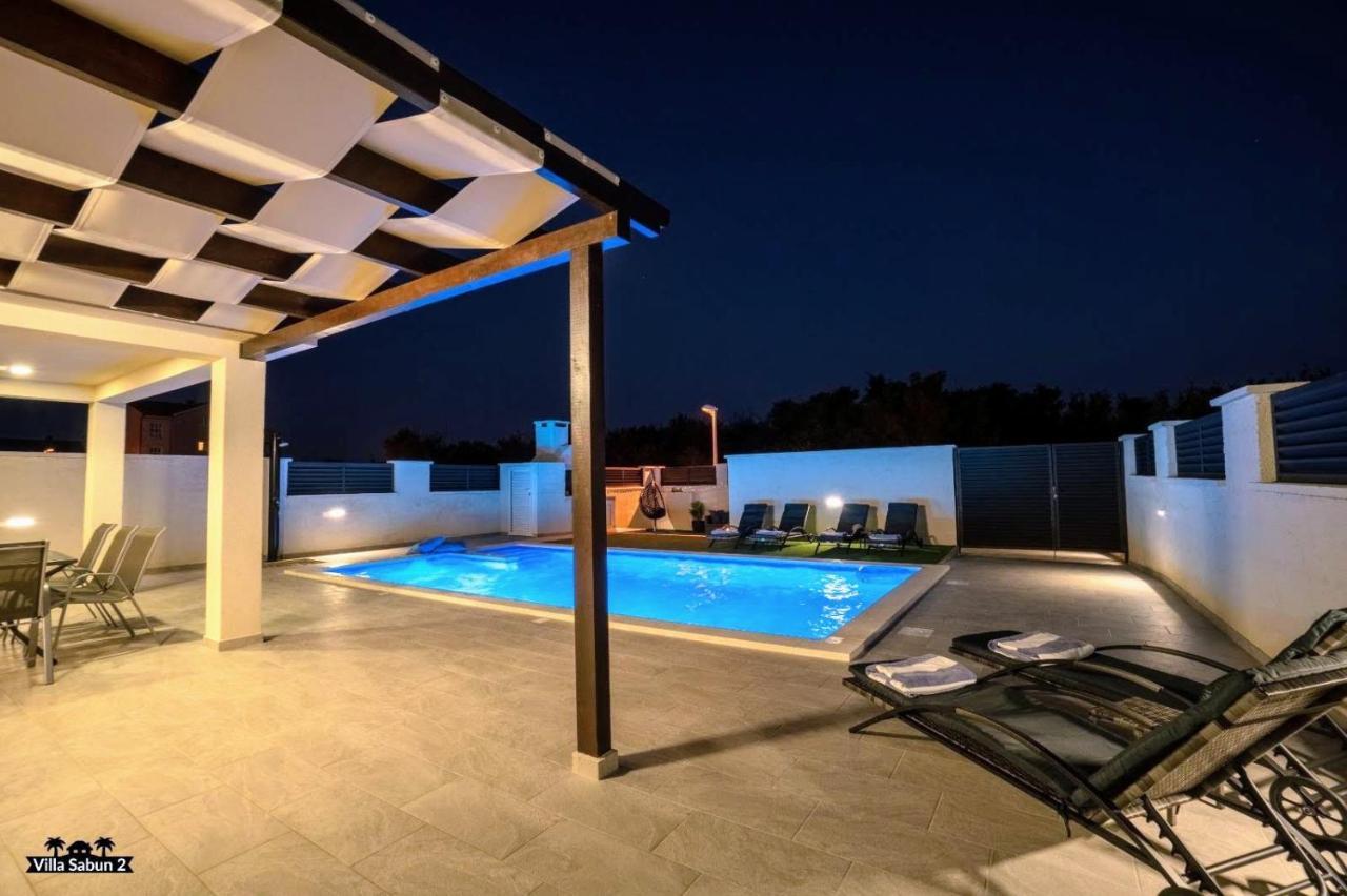 Villas Sabun - Modern House With Heated Pool Privlaka  Zewnętrze zdjęcie