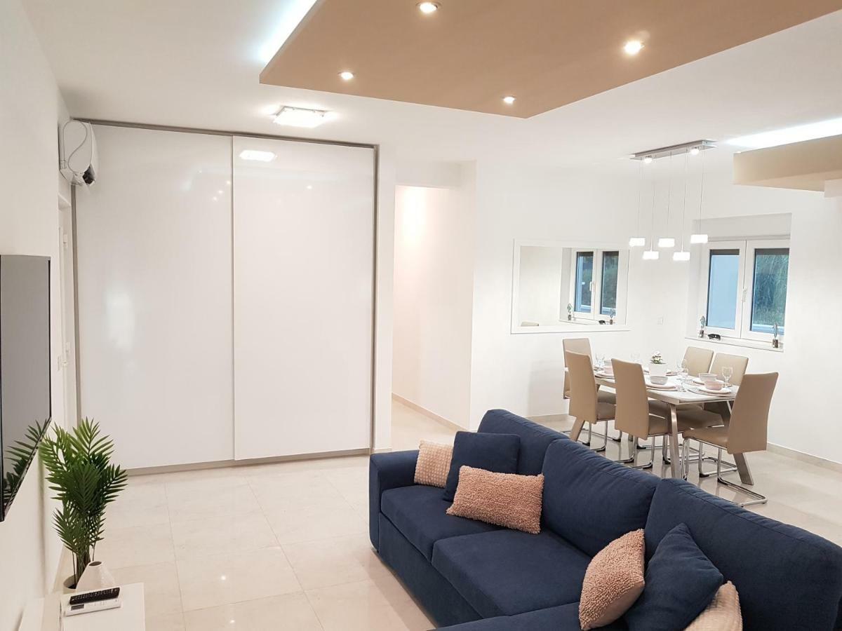 Villas Sabun - Modern House With Heated Pool Privlaka  Zewnętrze zdjęcie