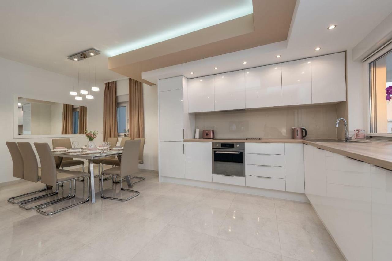 Villas Sabun - Modern House With Heated Pool Privlaka  Zewnętrze zdjęcie
